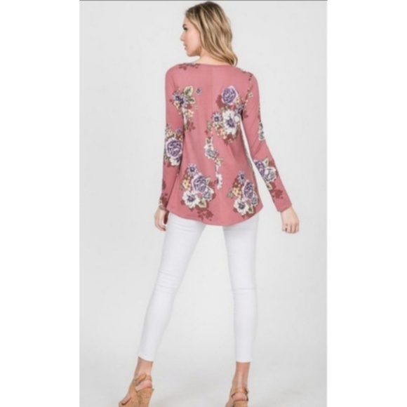 New Floral Long Sleeve Top - Picture 3 of 4